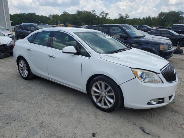 Photo 3 VIN: 1G4PP5SK2D4159442 - BUICK VERANO 