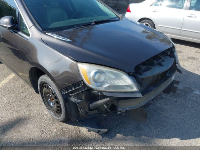 Photo 5 VIN: 1G4PP5SK2D4163488 - BUICK VERANO 