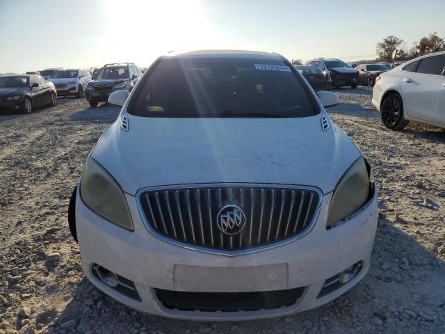 Photo 4 VIN: 1G4PP5SK2D4176726 - BUICK VERANO 