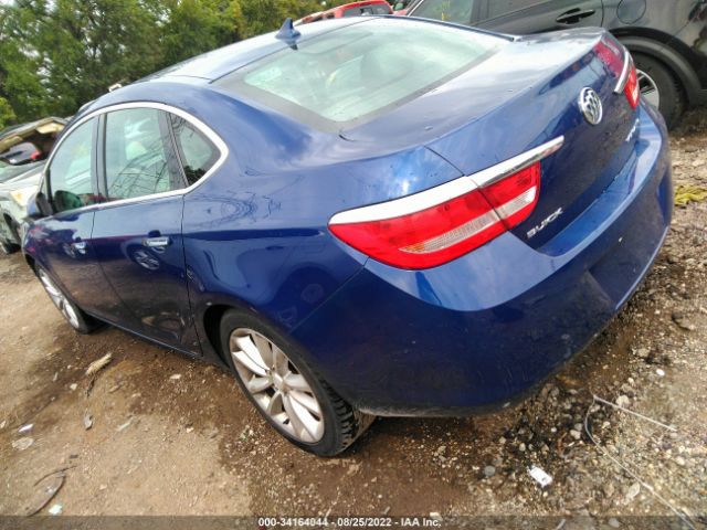 Photo 2 VIN: 1G4PP5SK2E4100859 - BUICK VERANO 