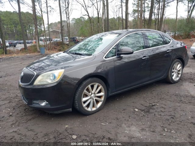 Photo 1 VIN: 1G4PP5SK2E4104782 - BUICK VERANO 