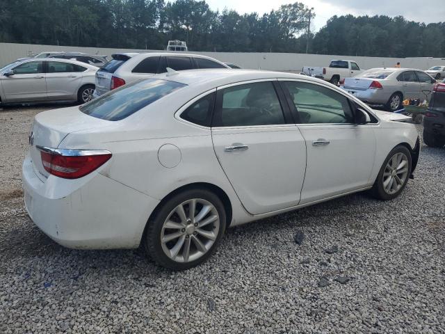 Photo 2 VIN: 1G4PP5SK2E4218927 - BUICK VERANO 