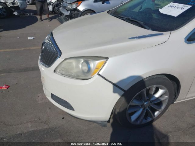 Photo 5 VIN: 1G4PP5SK2F4106677 - BUICK VERANO 