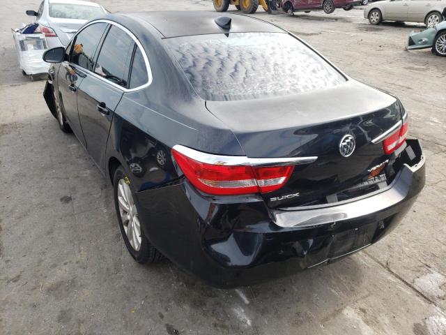 Photo 2 VIN: 1G4PP5SK2F4131434 - BUICK VERANO 