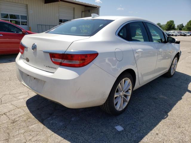 Photo 3 VIN: 1G4PP5SK2F4158066 - BUICK VERANO 