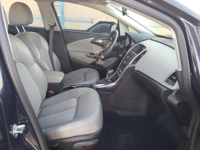 Photo 4 VIN: 1G4PP5SK2F4213017 - BUICK VERANO 