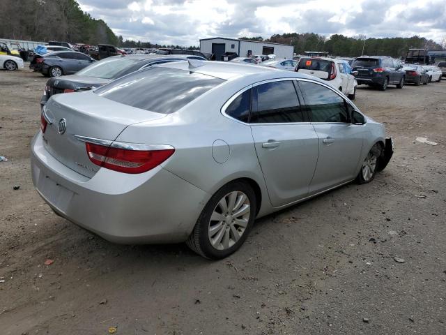 Photo 2 VIN: 1G4PP5SK2G4101061 - BUICK VERANO 