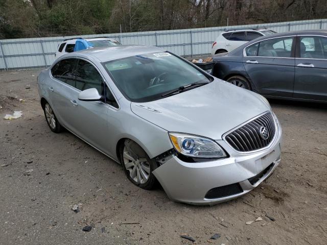 Photo 3 VIN: 1G4PP5SK2G4101061 - BUICK VERANO 