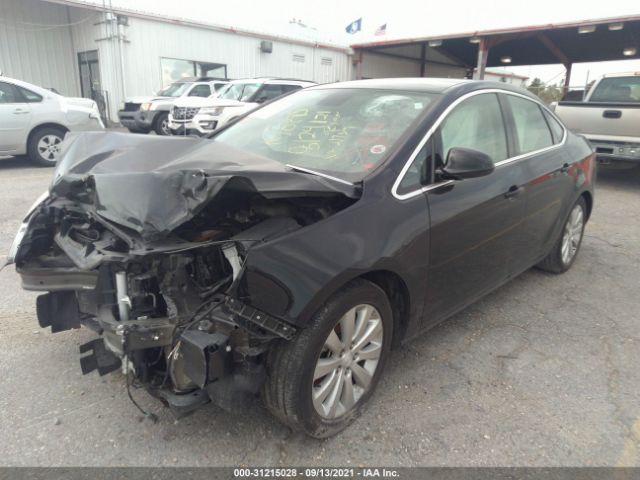 Photo 1 VIN: 1G4PP5SK2G4143424 - BUICK VERANO 