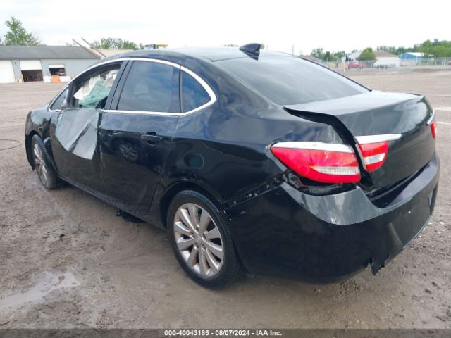 Photo 2 VIN: 1G4PP5SK2G4143519 - BUICK VERANO 