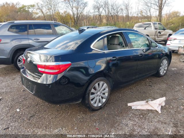 Photo 3 VIN: 1G4PP5SK2G4157596 - BUICK VERANO 