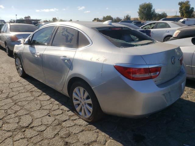 Photo 2 VIN: 1G4PP5SK2G4165343 - BUICK VERANO 