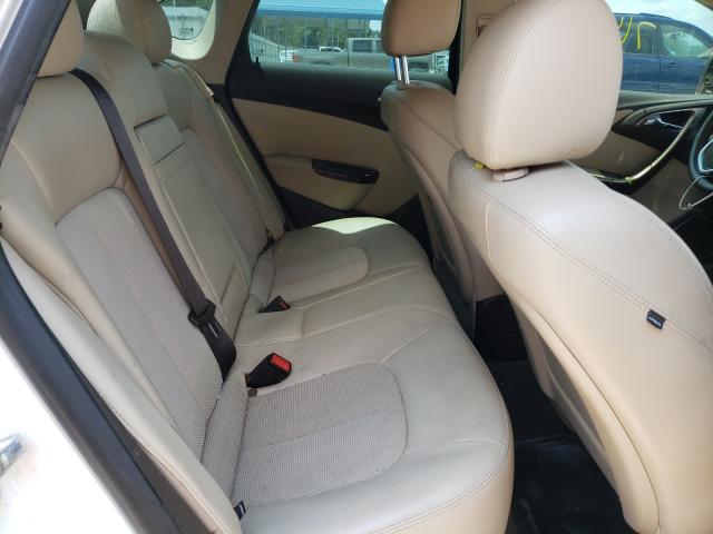 Photo 5 VIN: 1G4PP5SK3C4143944 - BUICK VERANO 