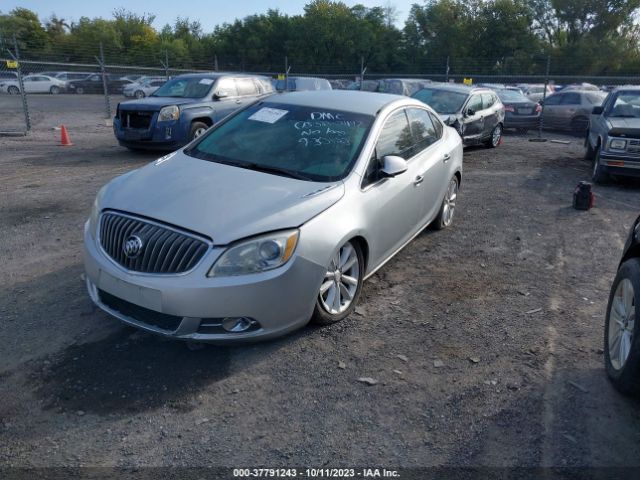 Photo 1 VIN: 1G4PP5SK3C4150103 - BUICK VERANO 