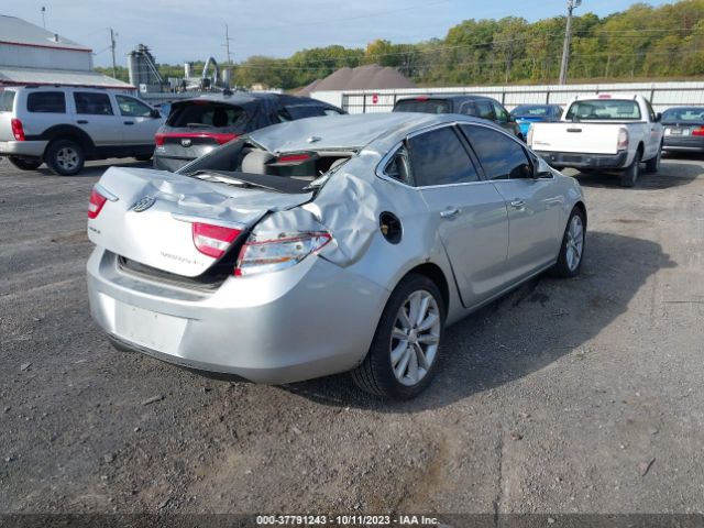 Photo 3 VIN: 1G4PP5SK3C4150103 - BUICK VERANO 