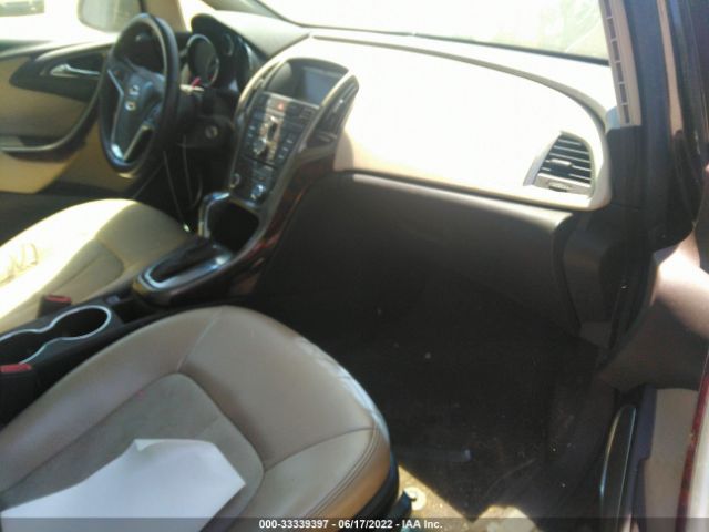 Photo 4 VIN: 1G4PP5SK3C4181528 - BUICK VERANO 