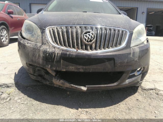 Photo 5 VIN: 1G4PP5SK3C4181528 - BUICK VERANO 