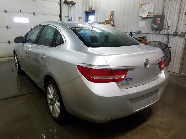 Photo 2 VIN: 1G4PP5SK3D4112887 - BUICK VERANO 