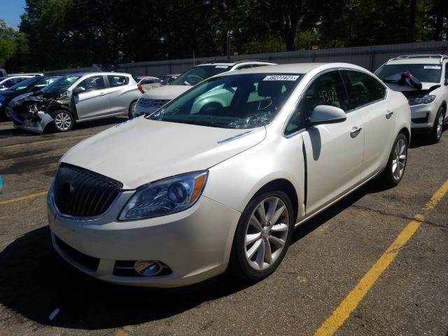 Photo 1 VIN: 1G4PP5SK3D4144674 - BUICK VERANO 