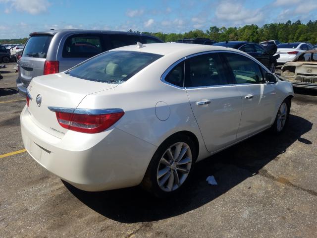 Photo 3 VIN: 1G4PP5SK3D4144674 - BUICK VERANO 