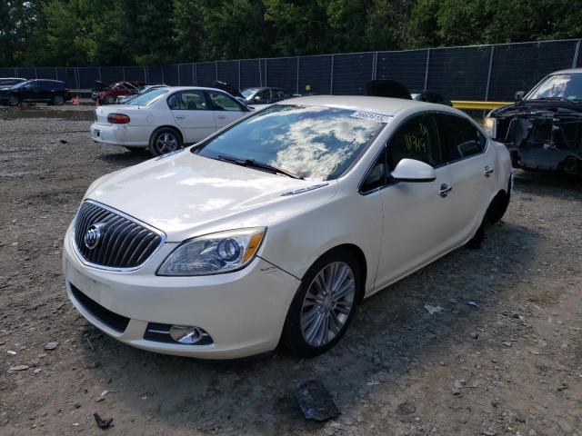 Photo 1 VIN: 1G4PP5SK3D4178677 - BUICK VERANO 