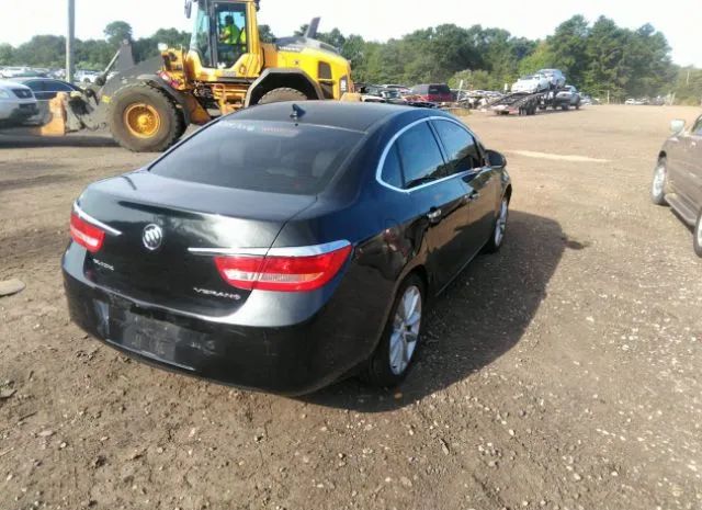 Photo 3 VIN: 1G4PP5SK3D4205098 - BUICK VERANO 