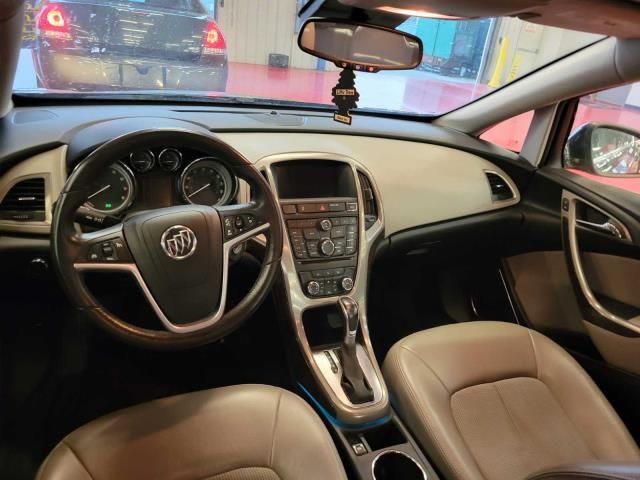 Photo 6 VIN: 1G4PP5SK3D4211676 - BUICK VERANO 