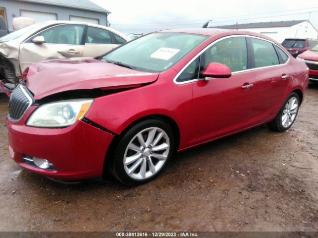 Photo 1 VIN: 1G4PP5SK3D4248548 - BUICK VERANO 