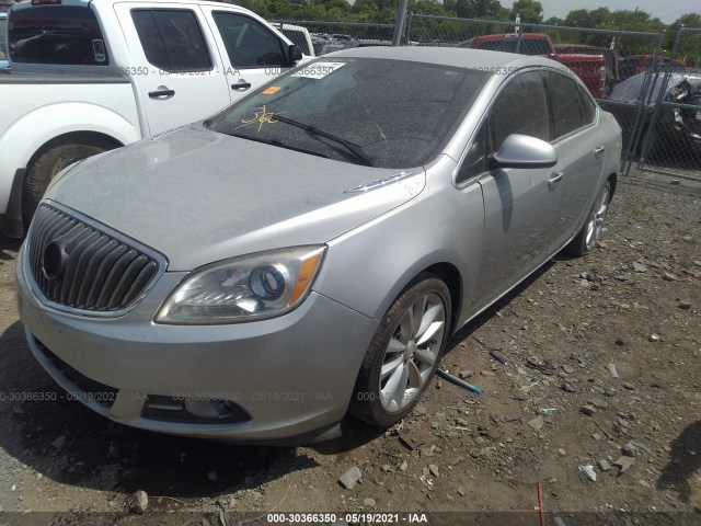 Photo 1 VIN: 1G4PP5SK3E4115256 - BUICK VERANO 