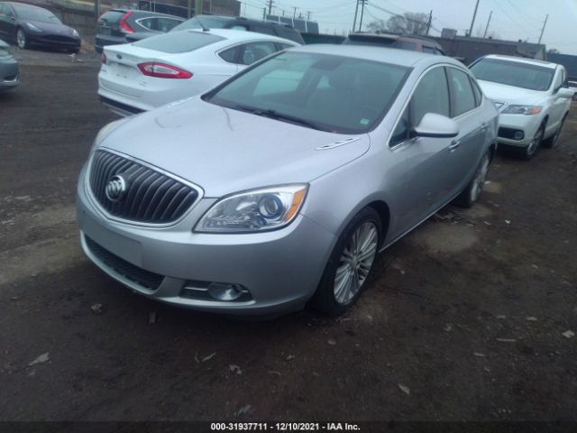 Photo 1 VIN: 1G4PP5SK3E4119520 - BUICK VERANO 