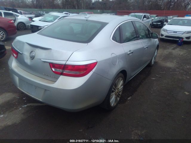 Photo 3 VIN: 1G4PP5SK3E4119520 - BUICK VERANO 