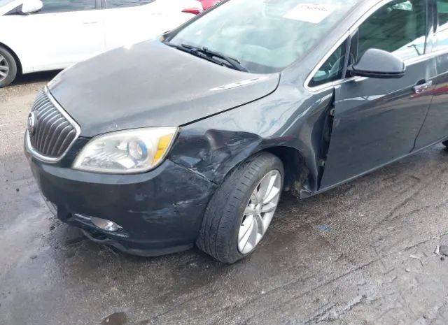 Photo 5 VIN: 1G4PP5SK3E4125091 - BUICK VERANO 