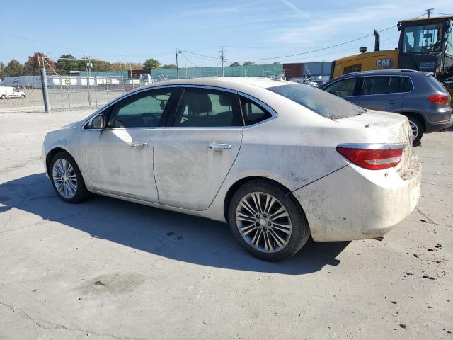 Photo 1 VIN: 1G4PP5SK3E4154011 - BUICK VERANO 