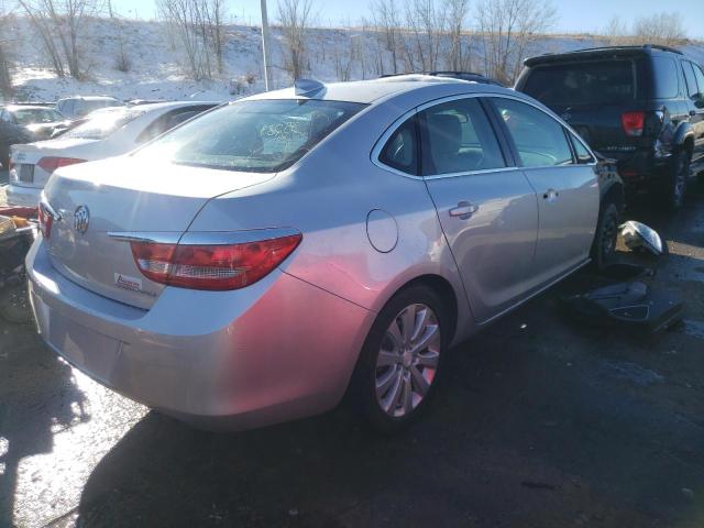 Photo 3 VIN: 1G4PP5SK3F4128025 - BUICK VERANO 