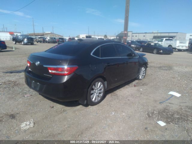 Photo 3 VIN: 1G4PP5SK3F4166550 - BUICK VERANO 