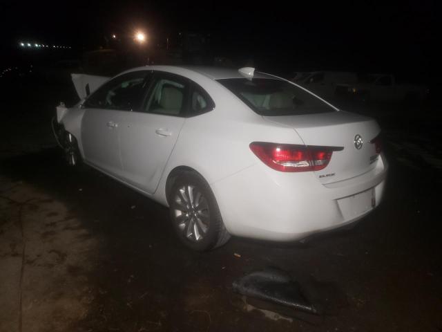 Photo 2 VIN: 1G4PP5SK3F4183770 - BUICK VERANO 