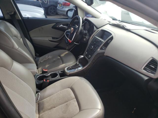 Photo 4 VIN: 1G4PP5SK3F4206898 - BUICK VERANO 