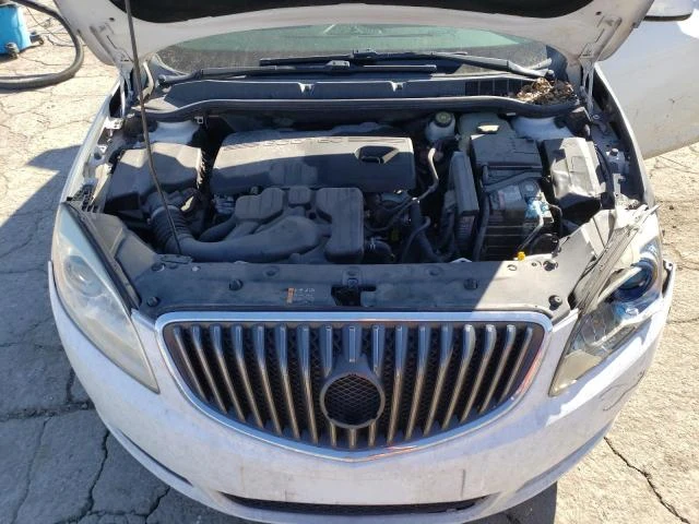 Photo 10 VIN: 1G4PP5SK3F4208294 - BUICK VERANO 