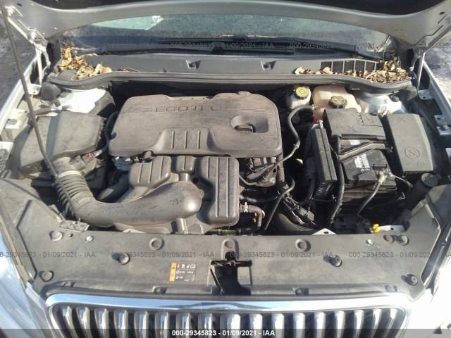 Photo 9 VIN: 1G4PP5SK3F4211339 - BUICK VERANO 