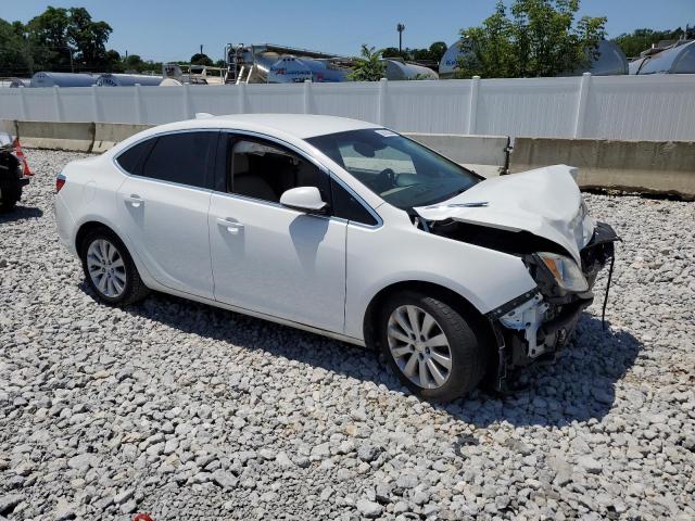 Photo 3 VIN: 1G4PP5SK3G4121397 - BUICK VERANO 