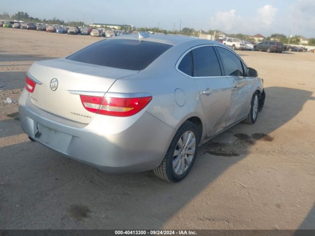 Photo 3 VIN: 1G4PP5SK3G4127491 - BUICK VERANO 