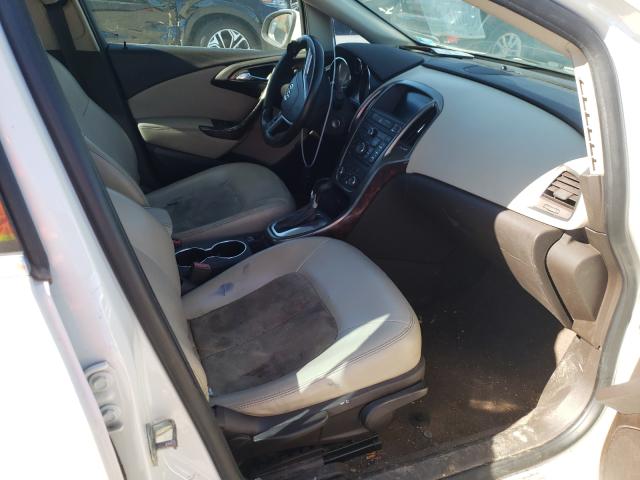 Photo 4 VIN: 1G4PP5SK4C4226508 - BUICK VERANO 