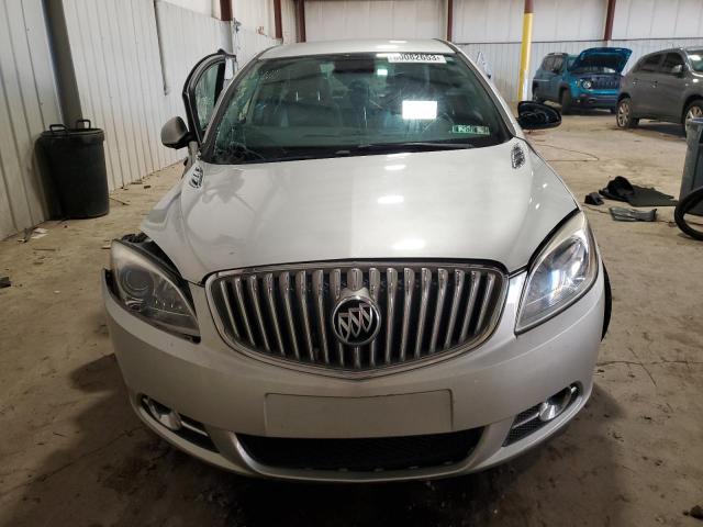 Photo 4 VIN: 1G4PP5SK4C4232423 - BUICK VERANO 