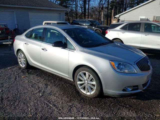 Photo 0 VIN: 1G4PP5SK4D4103955 - BUICK VERANO 