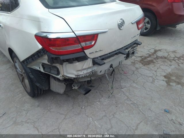 Photo 5 VIN: 1G4PP5SK4D4145610 - BUICK VERANO 