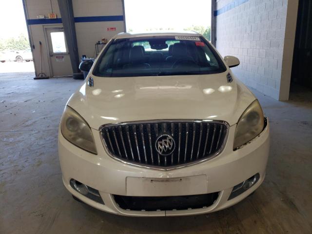 Photo 4 VIN: 1G4PP5SK4D4207510 - BUICK VERANO 