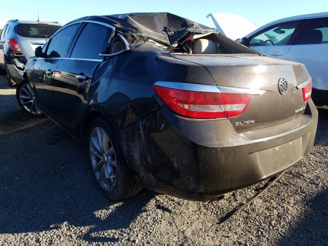 Photo 2 VIN: 1G4PP5SK4D4222931 - BUICK VERANO 