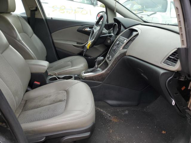 Photo 4 VIN: 1G4PP5SK4E4125813 - BUICK VERANO 