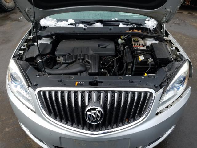 Photo 6 VIN: 1G4PP5SK4E4138917 - BUICK VERANO 