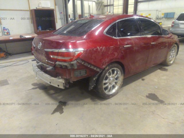 Photo 3 VIN: 1G4PP5SK4E4141865 - BUICK VERANO 